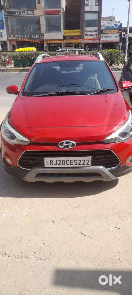 Hyundai i20 Active SX Petrol, 2016, CNG & Hybrids