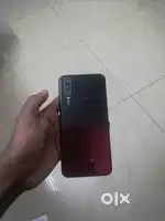 Vivo Y15  4 GB / 64GB