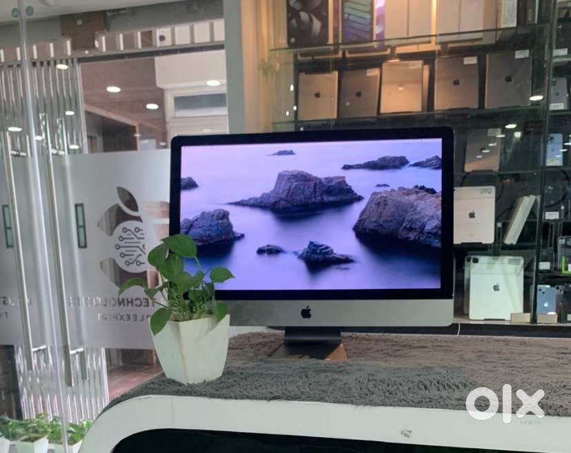 Apple iMac Pro / 27inch / 64GB-1TB / 8GB graphics / 27inch / Warranty
