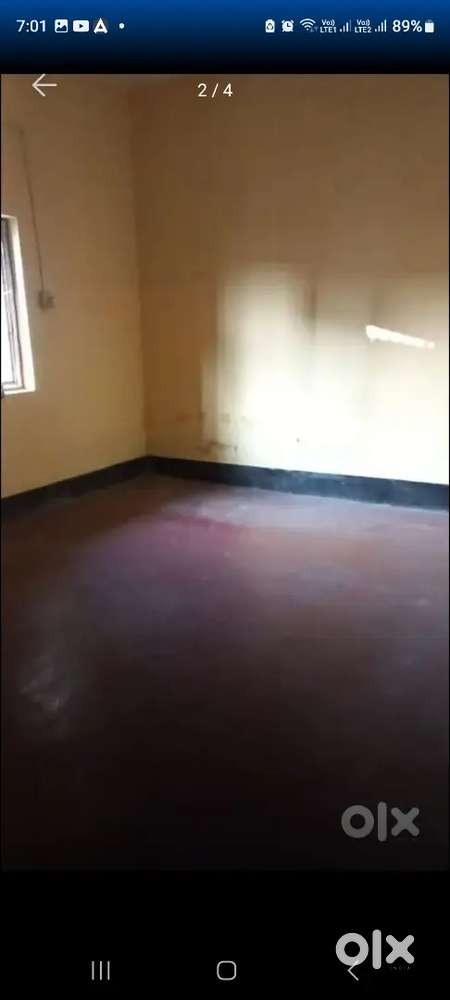 Near to station, near to bus stop