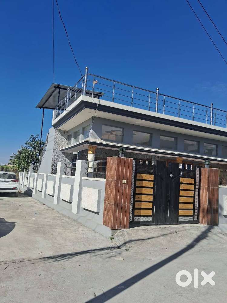 Double room set for rent