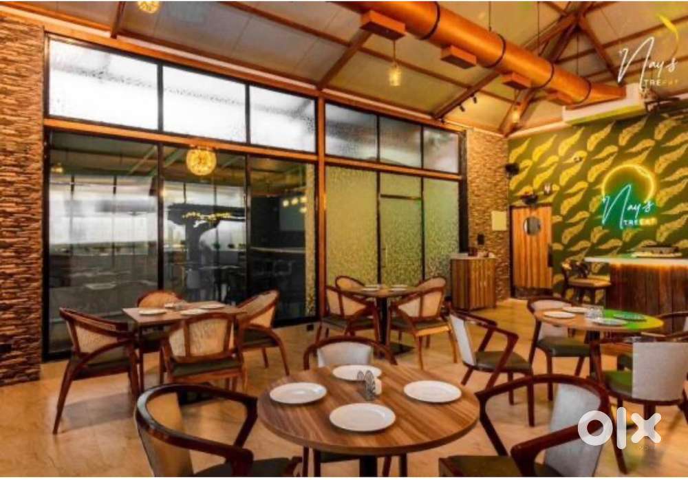 Staff required for a restaurant in porvorim