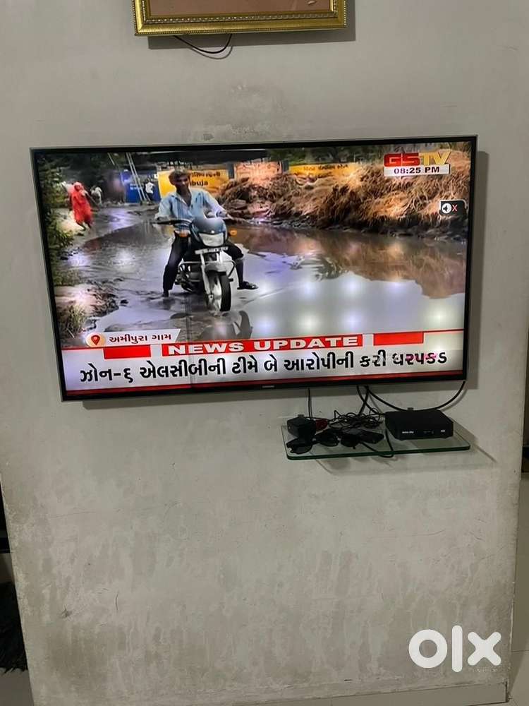 Samsung smart 3D LED TV 11500/-