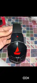BOAT Bluetooth headphone