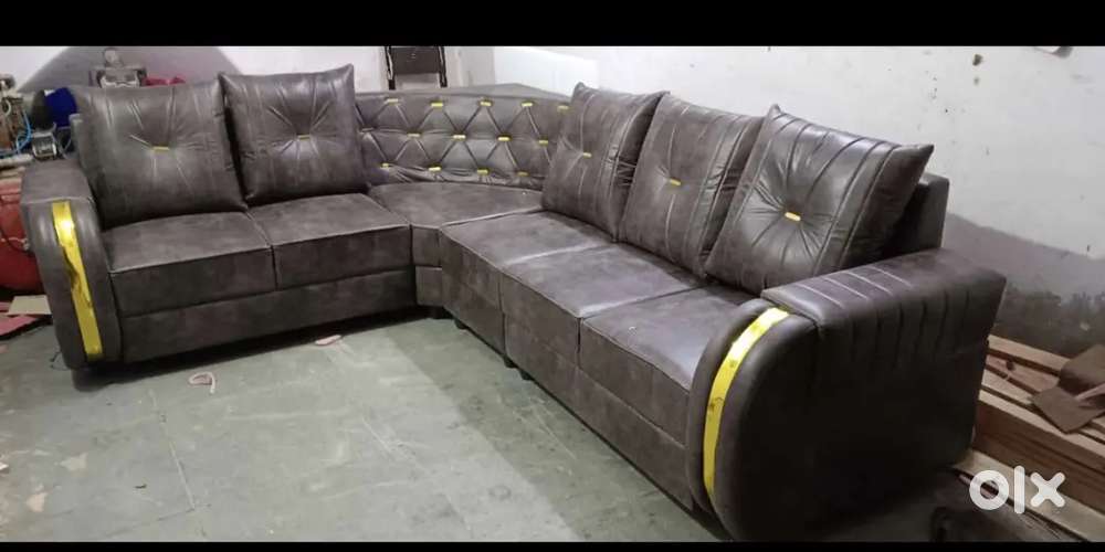 NEW STRIP MODEL 5 SEATER SOFA SET IN EMI AVAILABLE ALIYAR ARHAM FACTOR