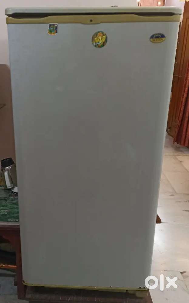 GODREJ ULTRA 300 LITRE