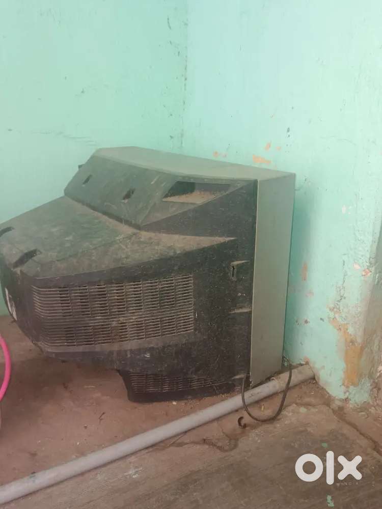 LG tv old 50 condition