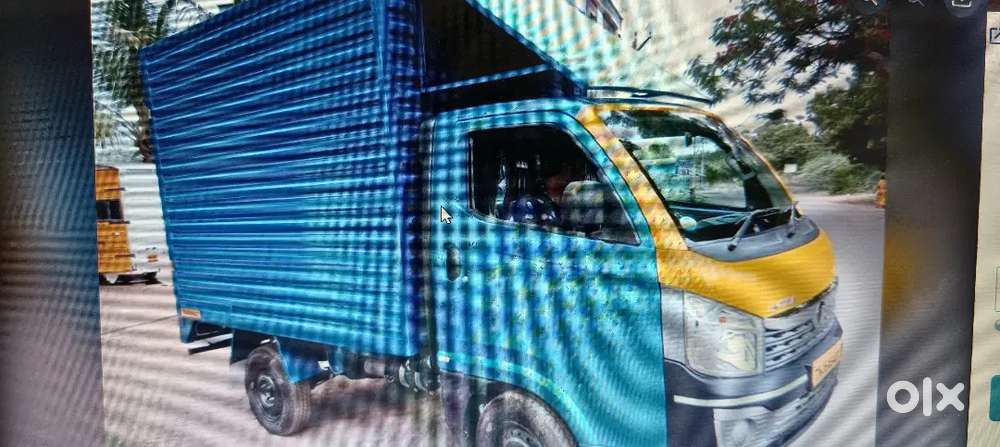 Wanted Driver for Intra V30 Box vehicle