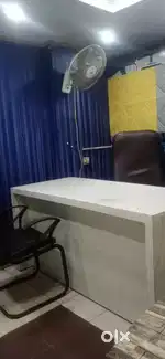 2 cabin 11 seat full furnished office for rent in uttam nagar 17000 rs