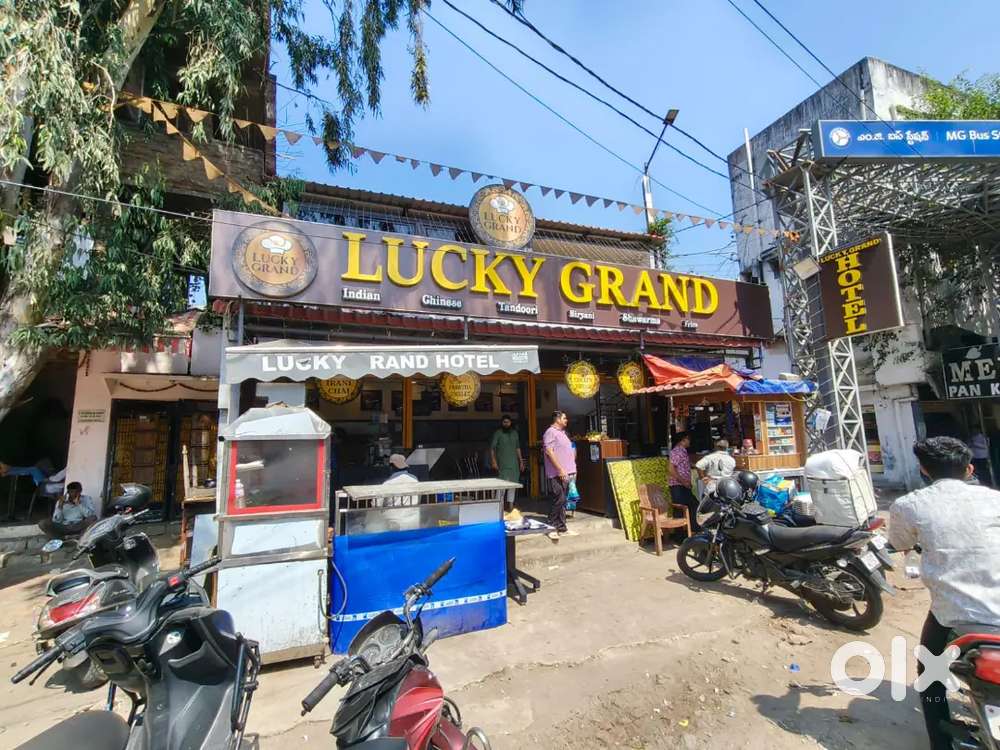 Food Stall Daily Basis Tiffins,Pani Puri,Juice Centre n Shawarma.