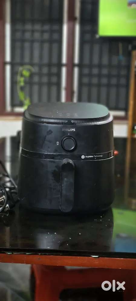 Philips 6.2 L Air Frier for sale