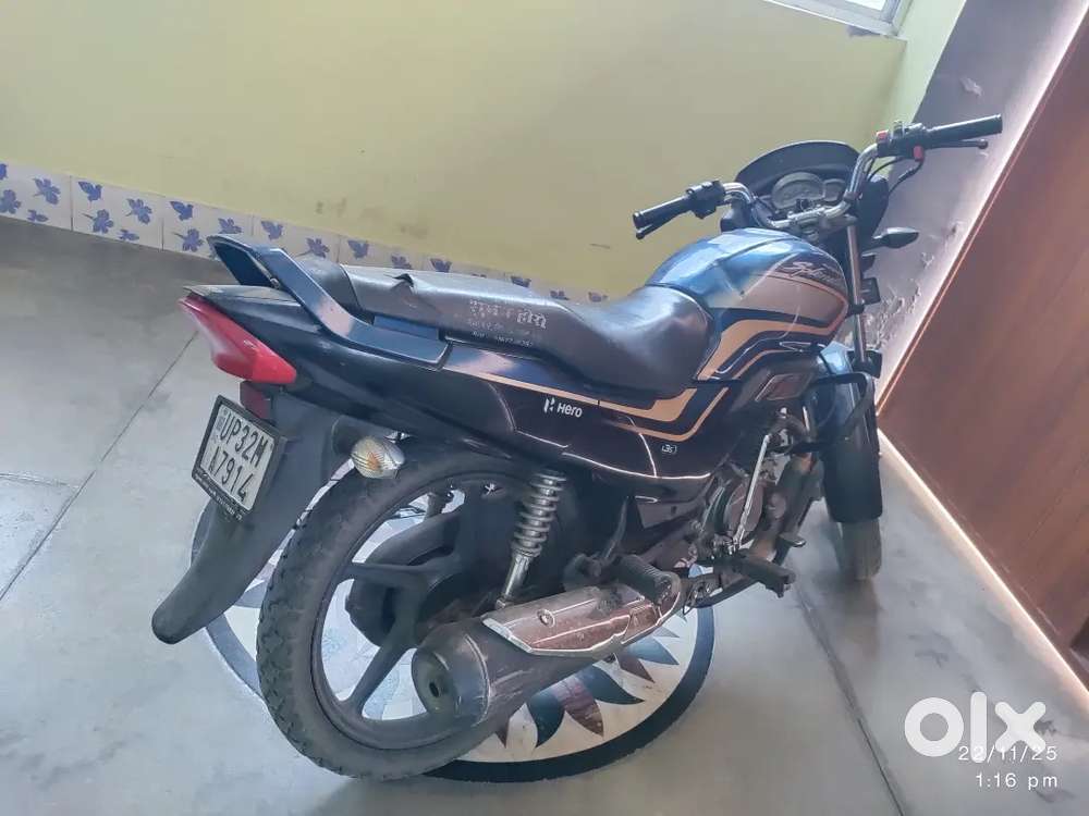 New BS6 SUPER SPLENDOR BIKE