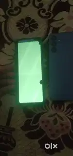 Samsung 15 he or zfold 3 he z fod display not working he a15 8 mont ol