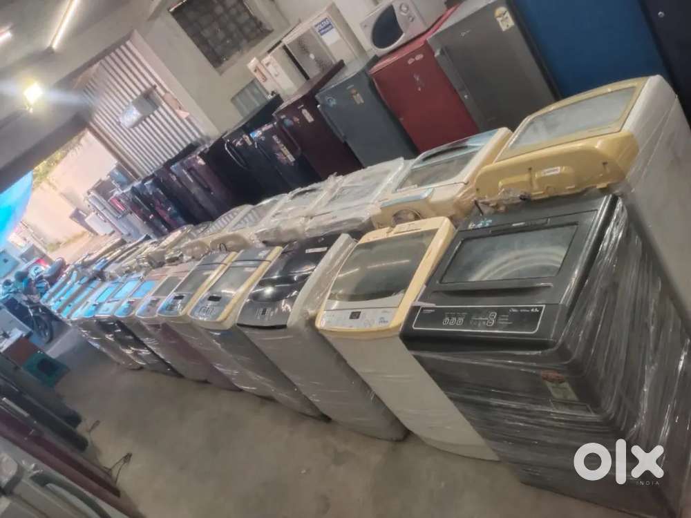 Second hand shop washing machine /+*