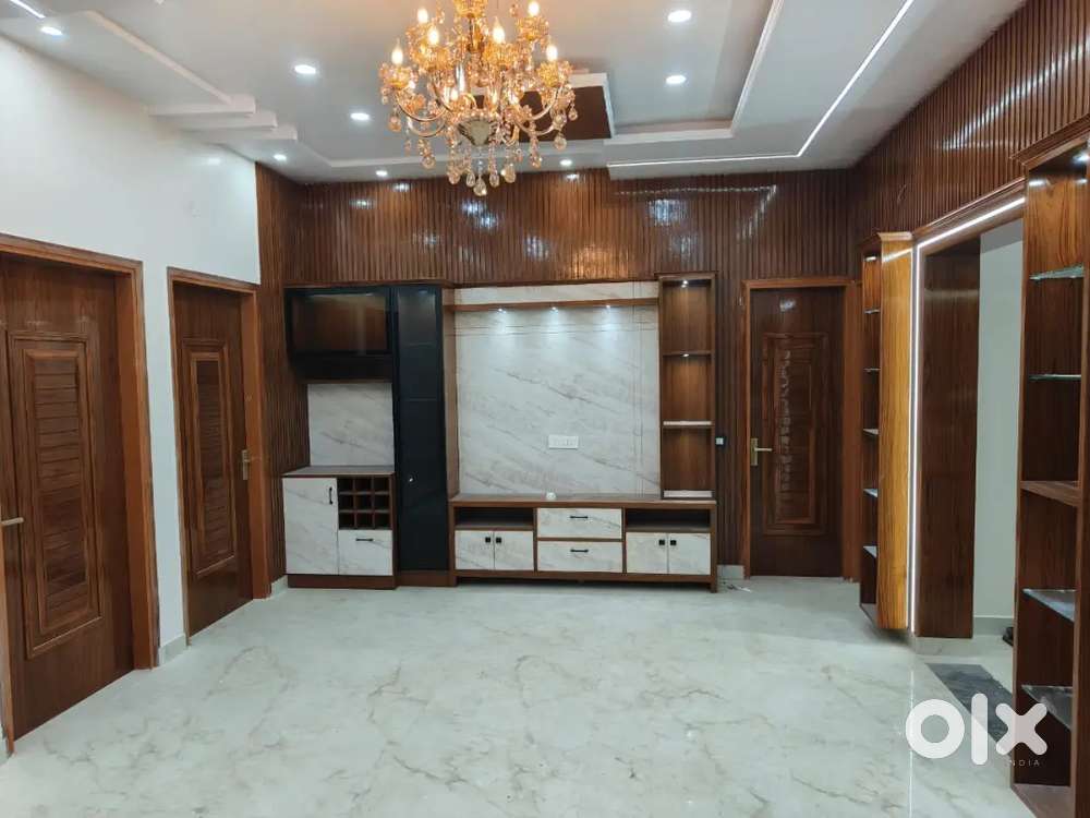 Park Facing 250Gaj 6BHK Luxury House In Sec125 Sunny Enclave Kharar