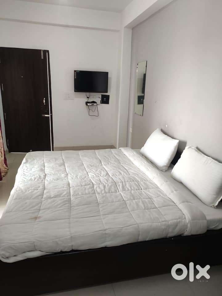 Rooms for rent in gurugram