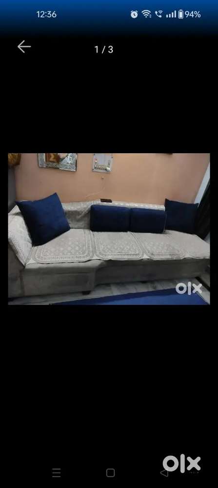 sofa set good conditions sale 5000