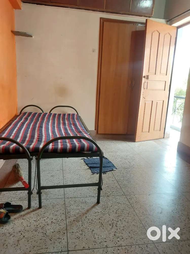 House for Rent [SingleR+B] Girls