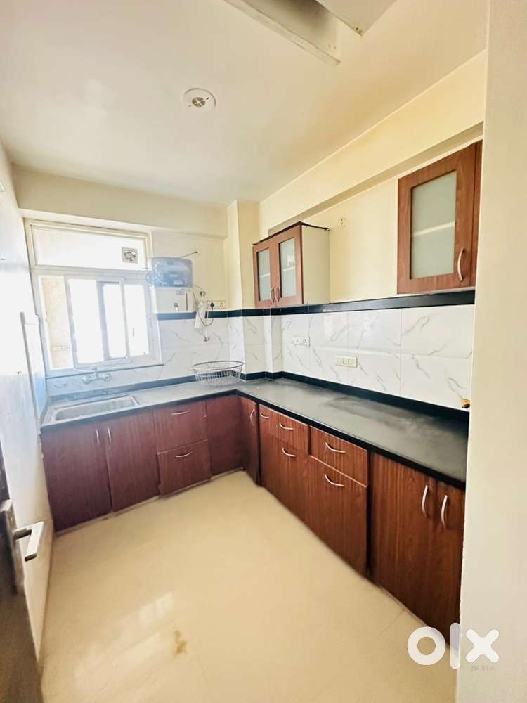 2bhk furnished independent flat no reatriction by owner couple freindy