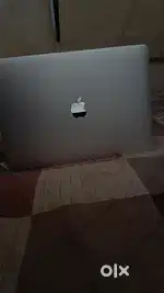 Mackbook Air Pro 2018 model laptop..