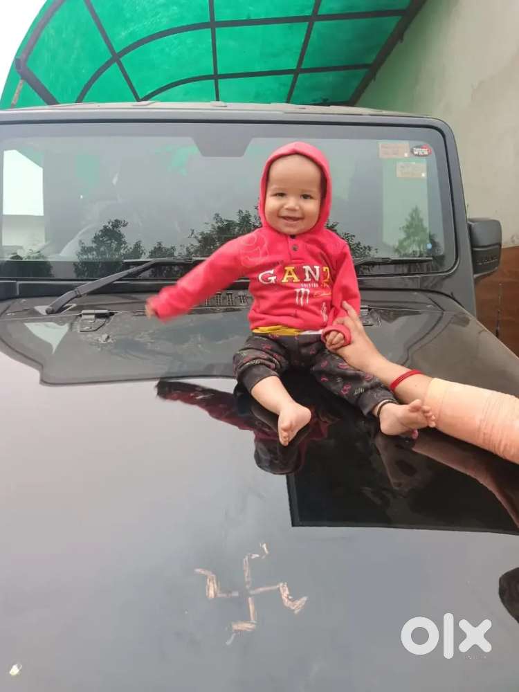 1 aadmi ya 1 Orat  Ghar par kaam karne k liye chaiye