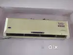 Split AC  2018 model and gas khatam