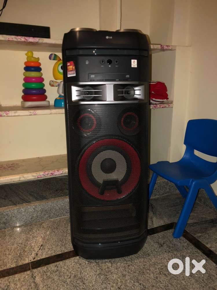 LG DJ Partyspeaker MacMini RadoWatch Microwave GraphicsCard EchoDot