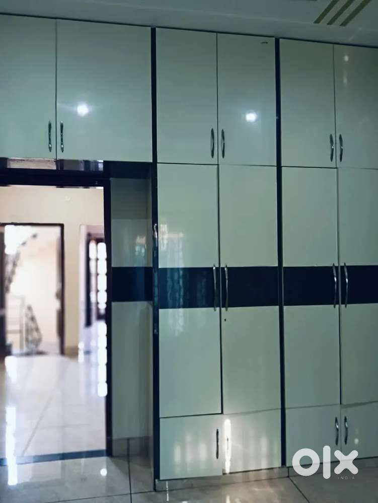 जाट भवन के पास 2 बीएचके किराए पर उपलब्ध है