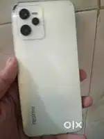 Realme c35