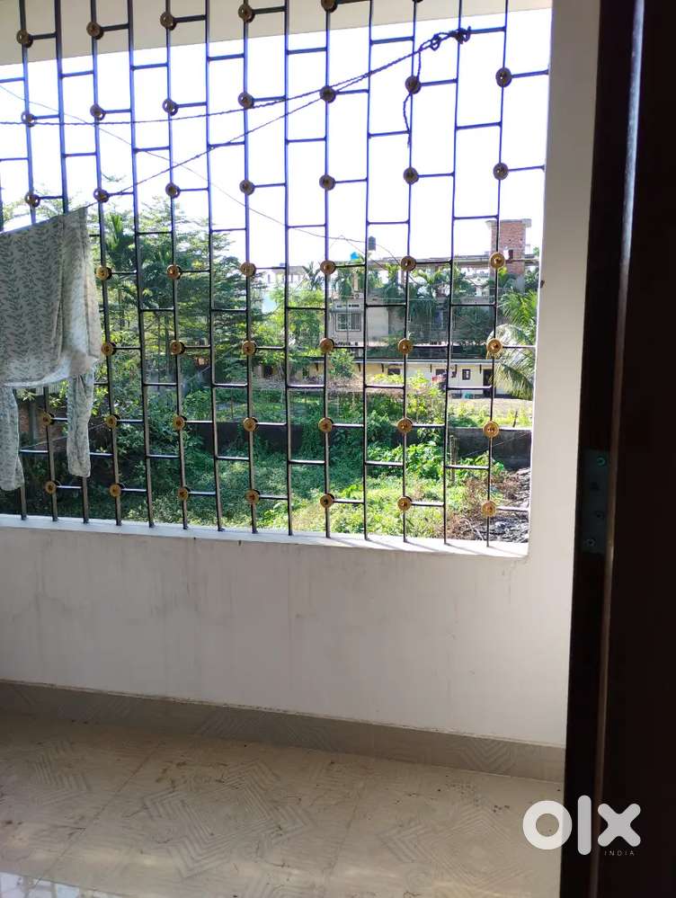 2BHK Room Available in Bhetapara Ghoramara only 9,999