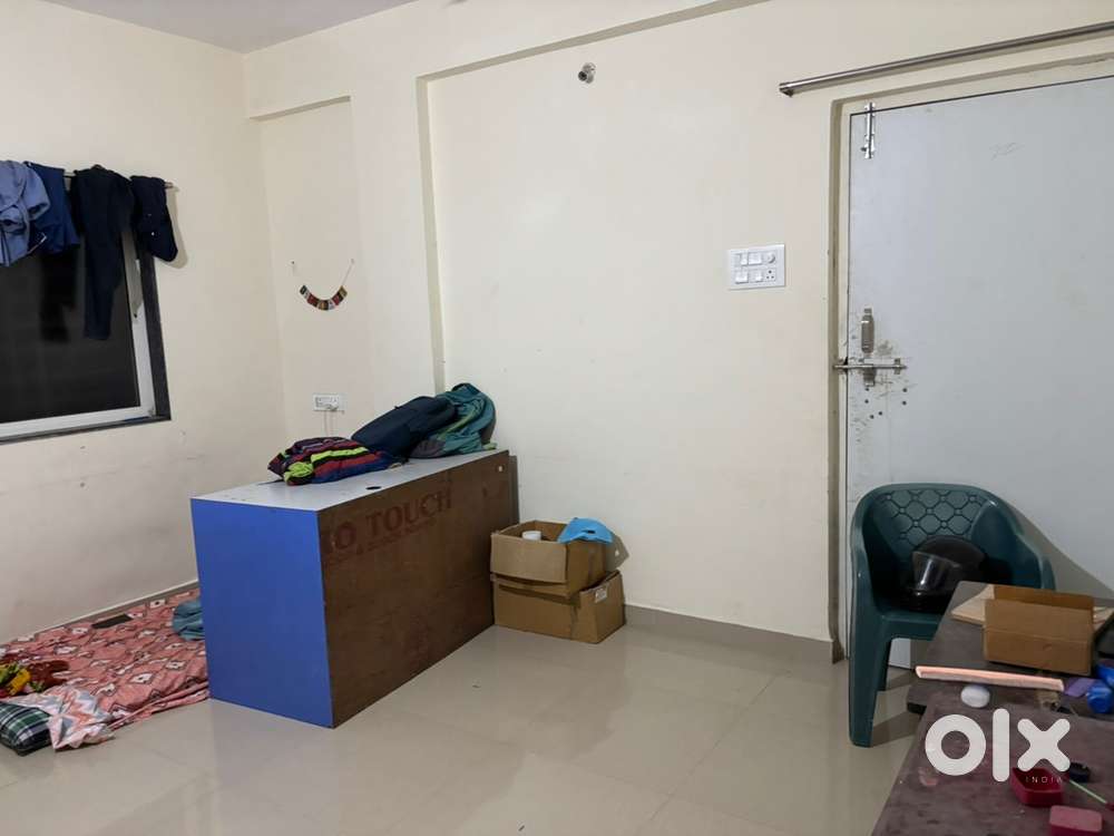Need 1 male roommate for 1 Bhk flat