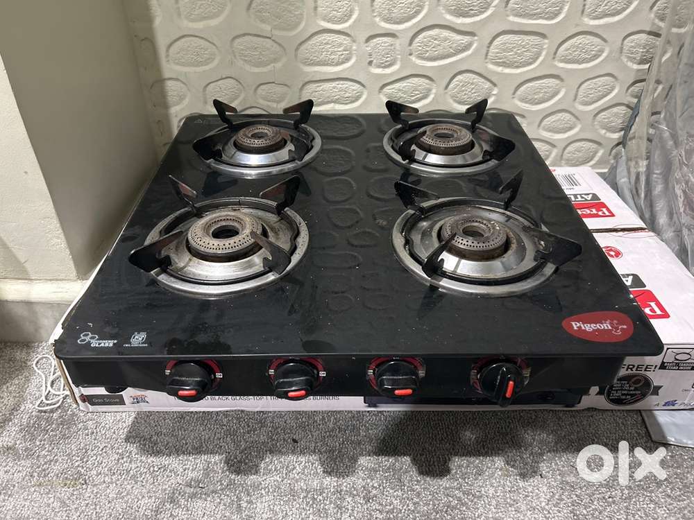 Pigeon-Brunet Stainless Steel, Glass manual Gas stove( 4 burners)