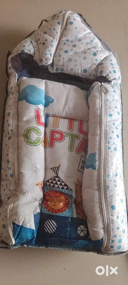 Baby Sleeping Bag / Carry Nest – Almost New – Soft & Comfortable