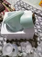 Electric breast pump