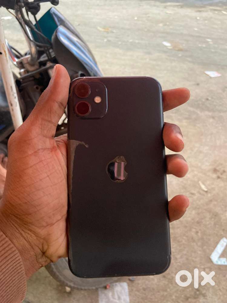 iPhone 11 128