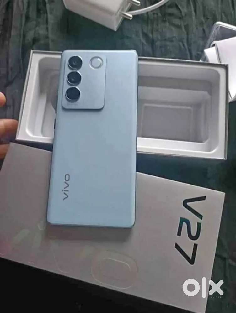 Vivo v27 pro 5G 12 GB RAM 256 memory