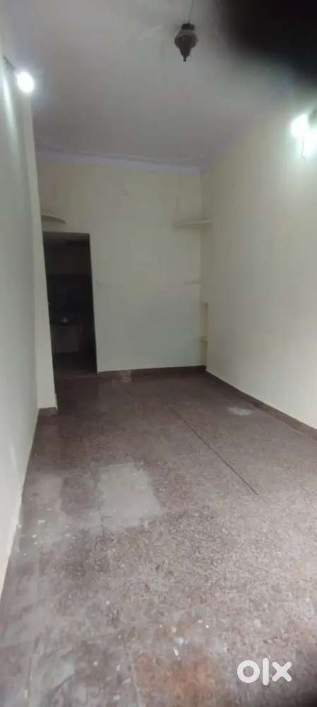 Road Touch Shop for Rent