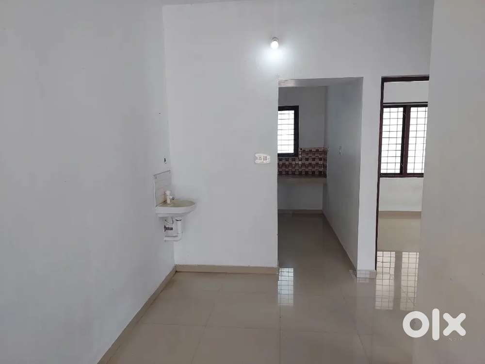 2bhk kalamassery1klm edapally6klm kakkanad6klm