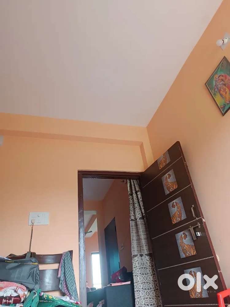 Room ment need girls