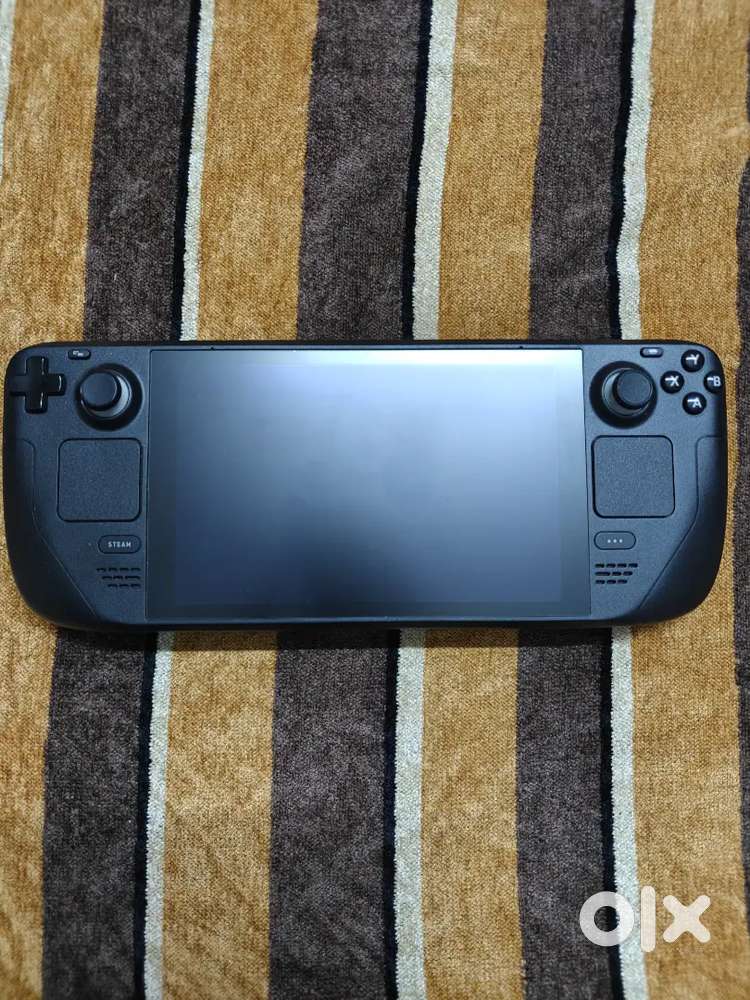 Steam Deck 256GB (LCD) – Excellent Condition + Dual Boot (Windows 10)