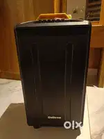 Bluetooth speaker with two mics