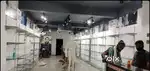 Shop closing ki hai New furniture hai