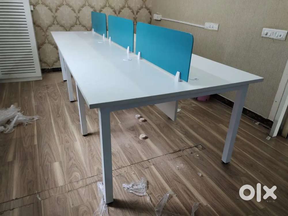 Brand new office table