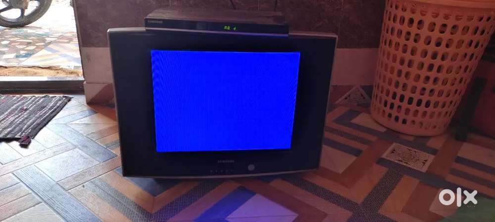 Samsung TV & Samsung DVD player good condition products