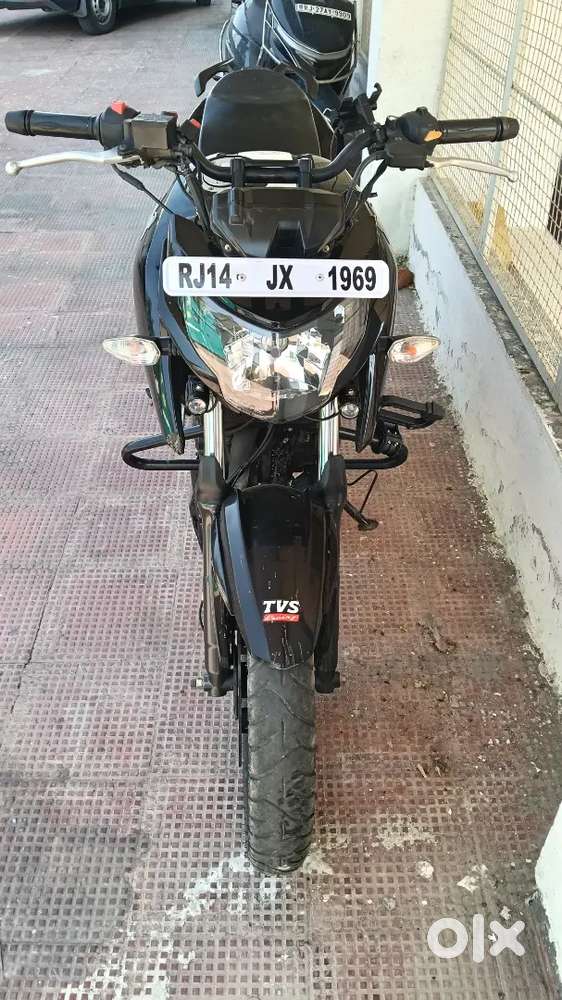 Apache RTR 160 4V in excellent condition