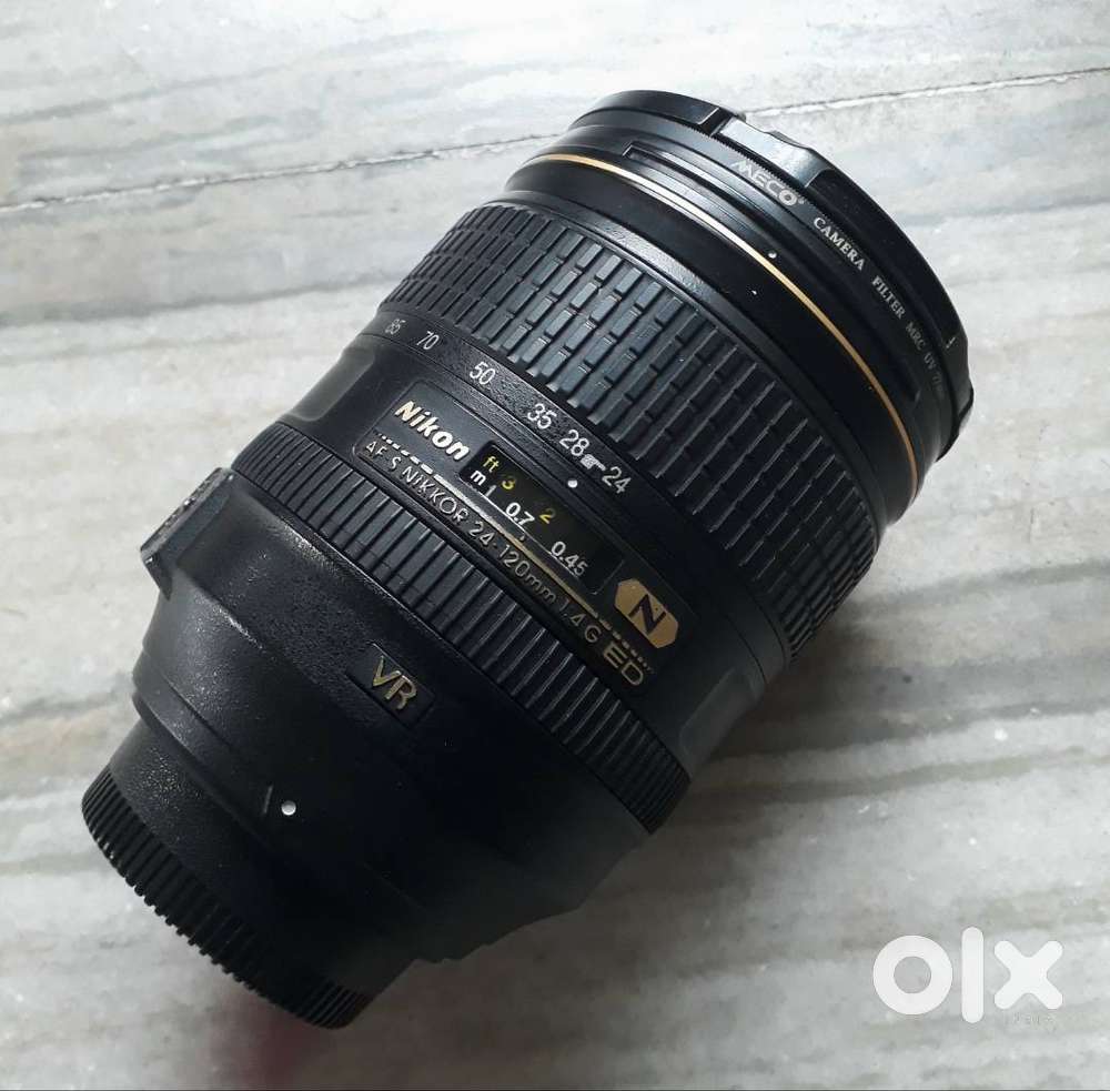Nikon AF-S 24-120mm f4 G ED VR Lens for Sale 1year 4month Rs 29,000//-