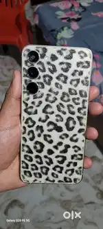 S23 plus 512gb cream in excellent condition 2 years old