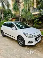 HYUNDAI I20 AUTOMATIC ASTA Top Variant