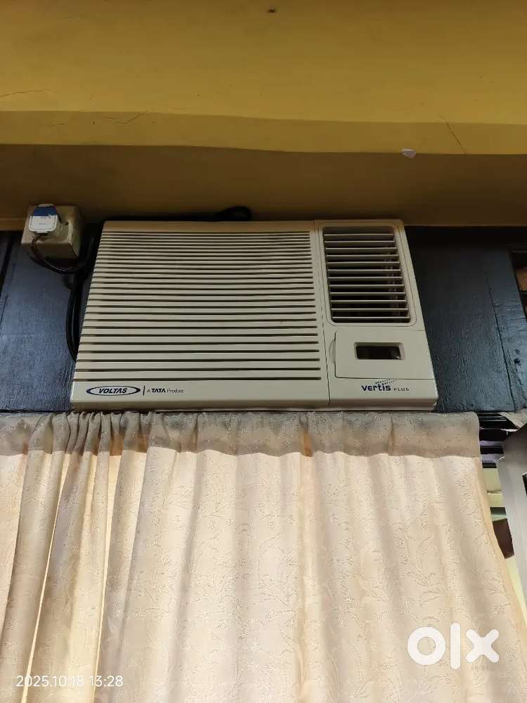 Voltas  AC and computer chair