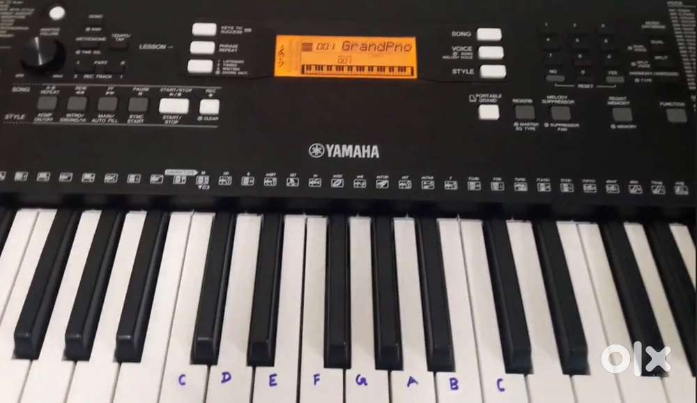 Yamaha psr e363